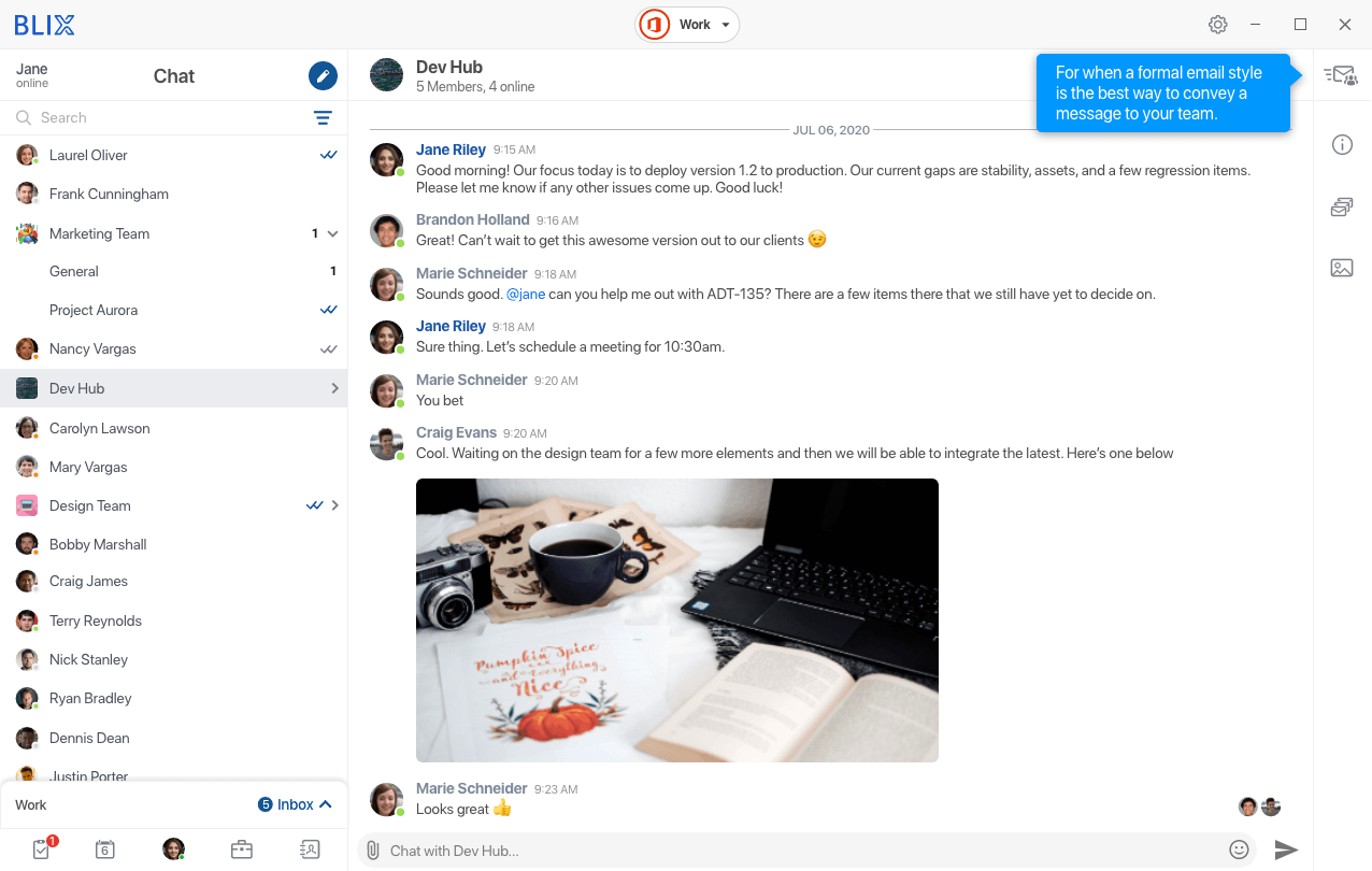 Emailing a chat team directly from Blix